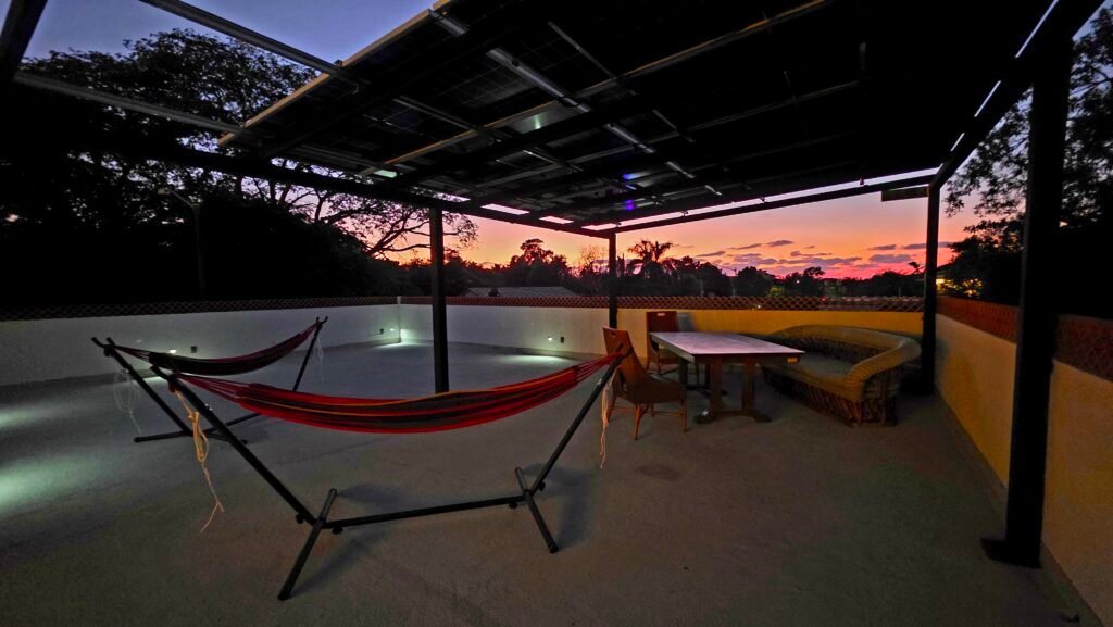 la-joya-escondita-rooftop-sunset-higuera-blanca2